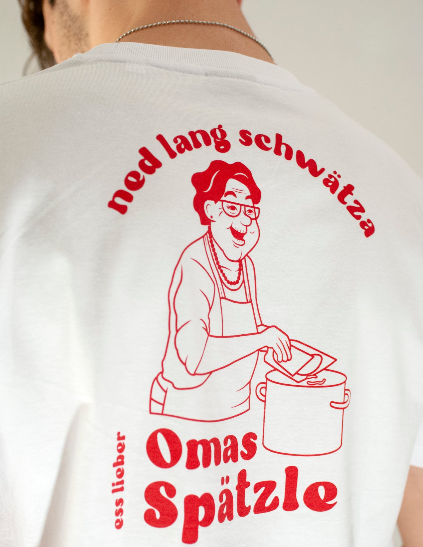 T-Shirt - Omas Spätzle - Weiß - THE-SWABIAN